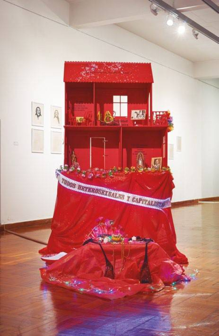 Extravagancia de Venus, 2016. Fernando Barrios (1968). Instalación. Nº inv. 6384. - Artistas en sus propias palabras: Fernando Barrios - Museo Nacional de Artes Visuales